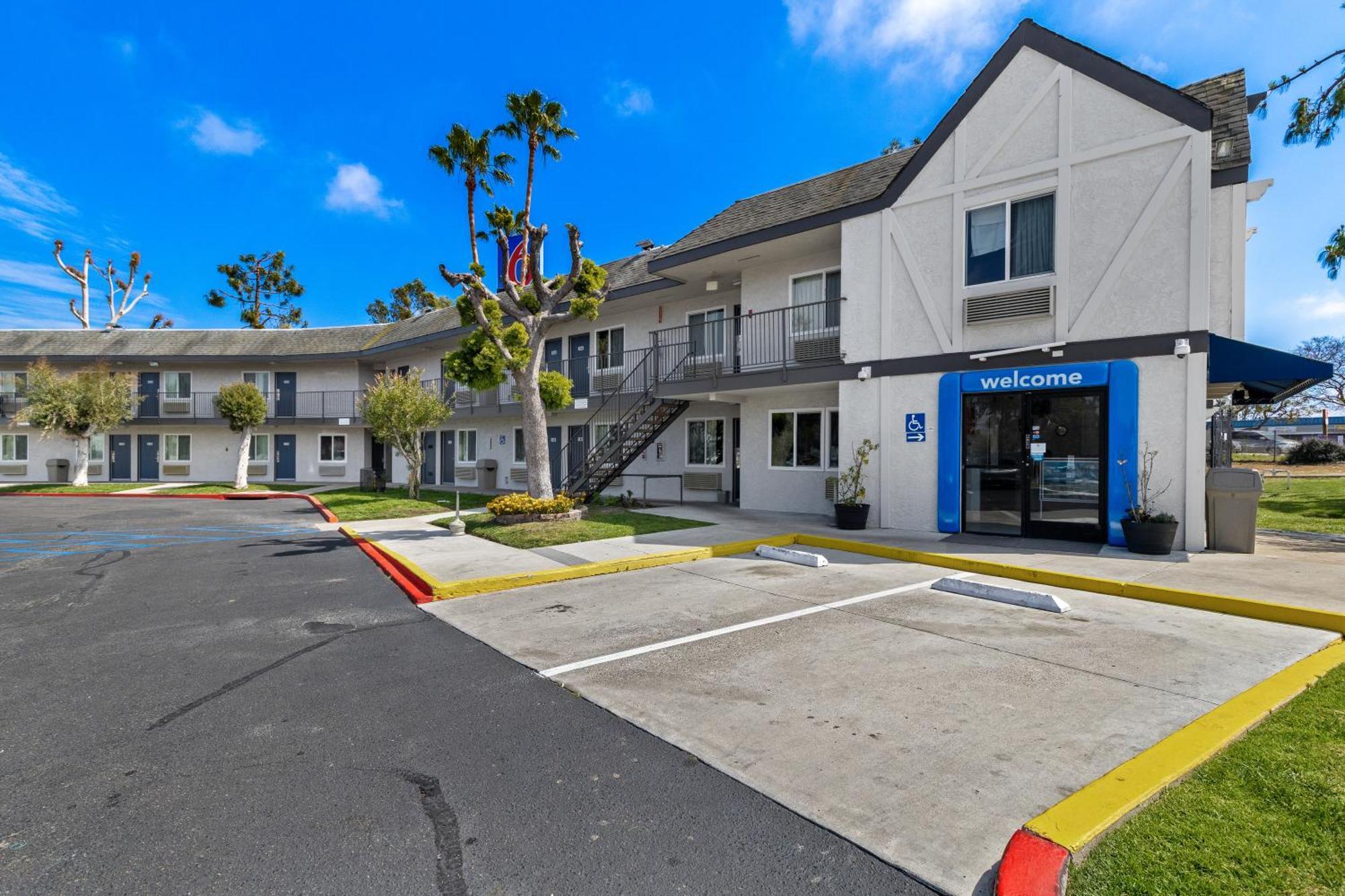 Motel 6-San Diego, Ca - North Экстерьер фото