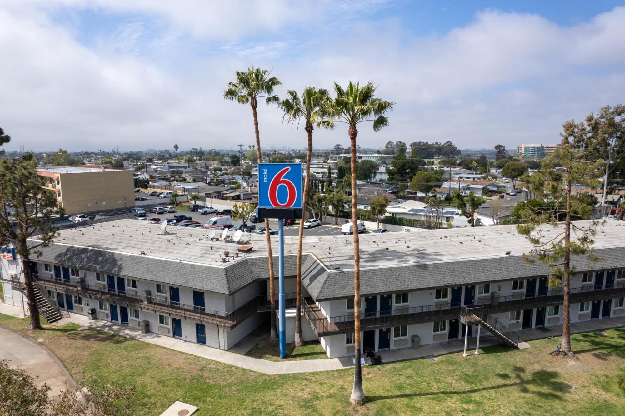 Motel 6-San Diego, Ca - North Экстерьер фото